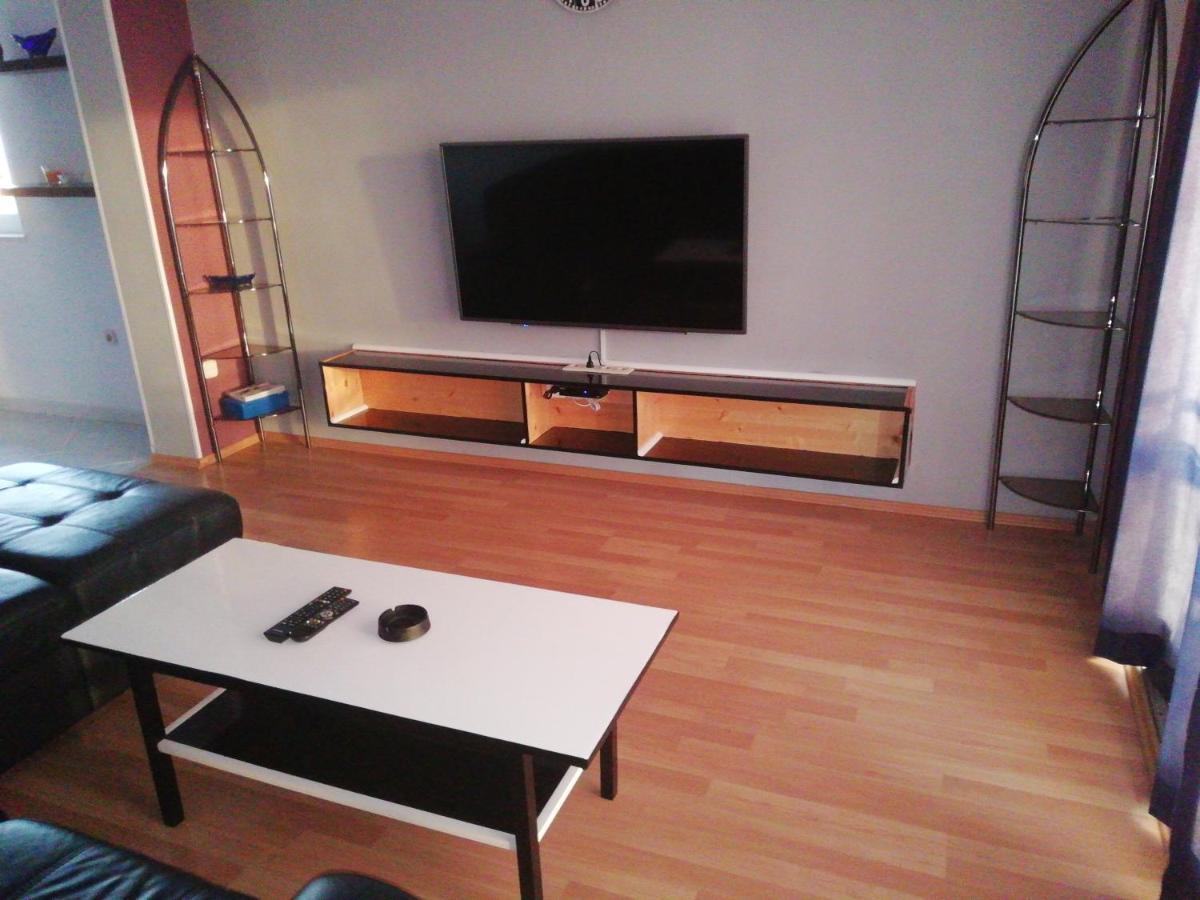 Apartment Viktoria พรีมอชเตน ภายนอก รูปภาพ